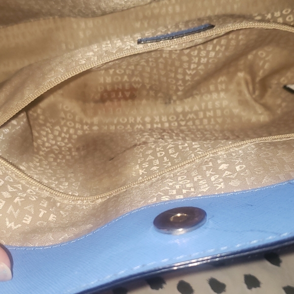 Tote - Picture 11 of 12